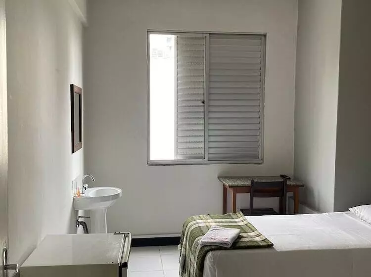 Economy 888   By Up Hotel   Próximo A Praça Da Estação E Rodoviária