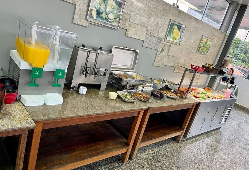 Economy 888 By Up Hotel Próximo A Praça Da Estação E Rodoviária