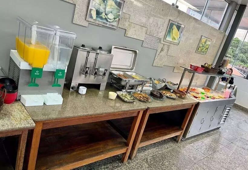 Economy 888   By Up Hotel   Próximo A Praça Da Estação E Rodoviária