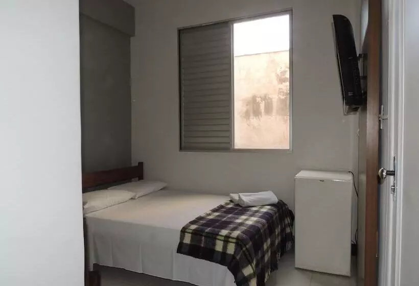 Economy 888   By Up Hotel   Próximo A Praça Da Estação E Rodoviária