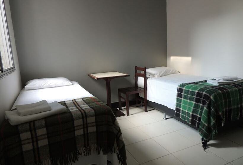 Economy 888 By Up Hotel Próximo A Praça Da Estação E Rodoviária