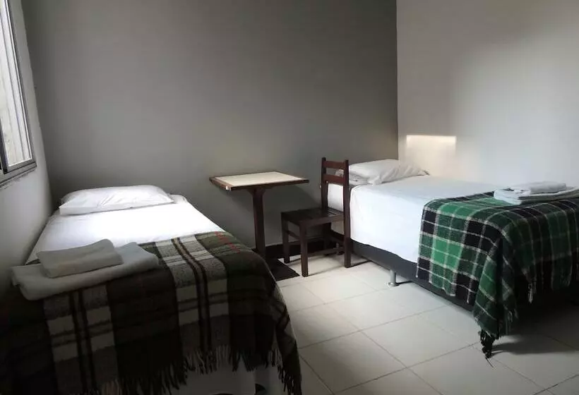 Economy 888   By Up Hotel   Próximo A Praça Da Estação E Rodoviária