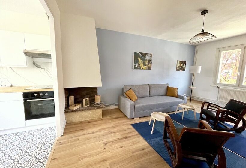 펜션 Belle Maison Avec Grand Jardin Et Garage