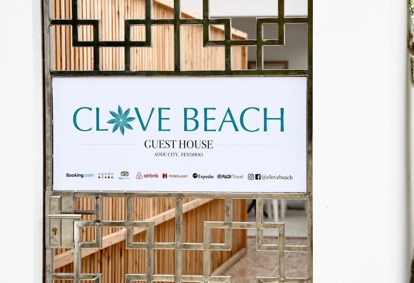 پانسیون Clove Beach