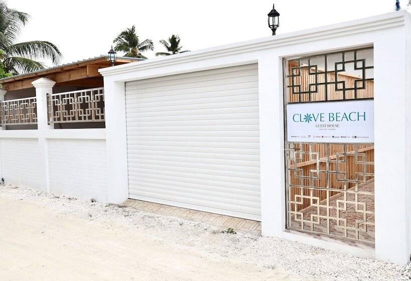پانسیون Clove Beach