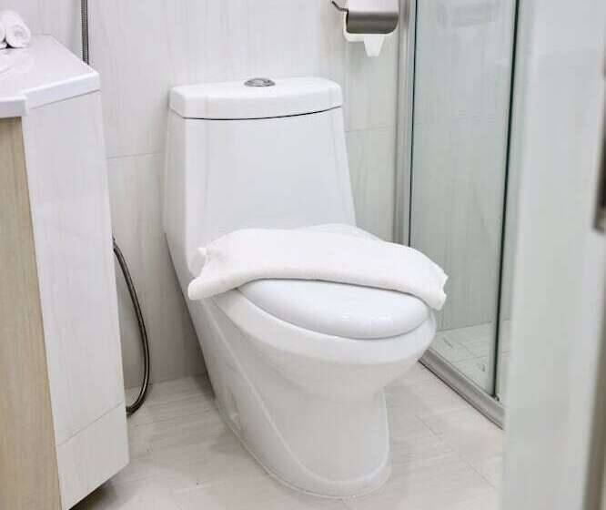 پانسیون Clove Beach