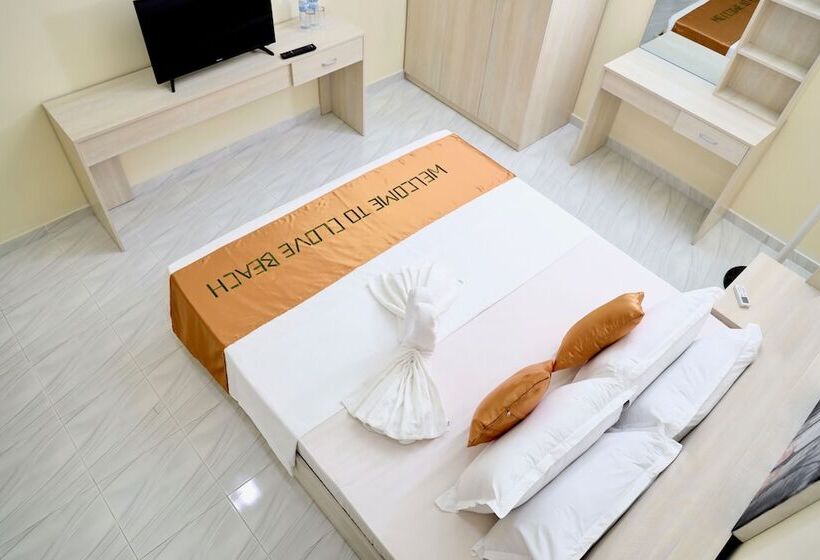 پانسیون Clove Beach