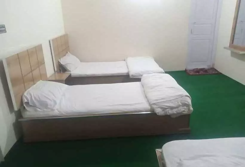 پانسیون Hunza Cherry Guest House
