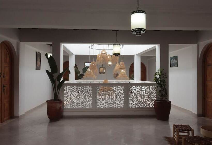 بنسيون Villa Kamilia Essaouira