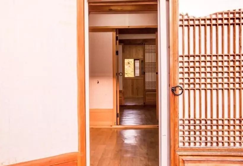 Suncheon Dalbeot Hanok Pension