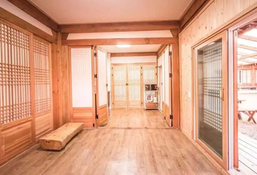 Suncheon Dalbeot Hanok Pension