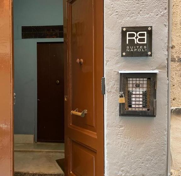 تختخواب و صبحانه Rb Suites Napoli