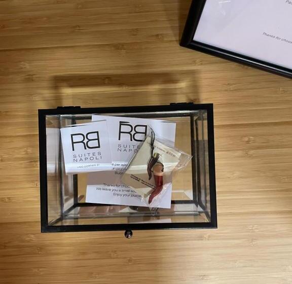 تختخواب و صبحانه Rb Suites Napoli