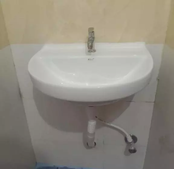 ホテル Goroomgo Sahoo Palace Puri   Prime Location Near Sea Beach   Excellent Service With Parking Faciliti
