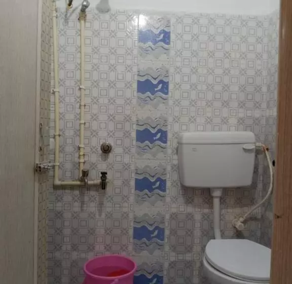 ホテル Goroomgo Sahoo Palace Puri   Prime Location Near Sea Beach   Excellent Service With Parking Faciliti