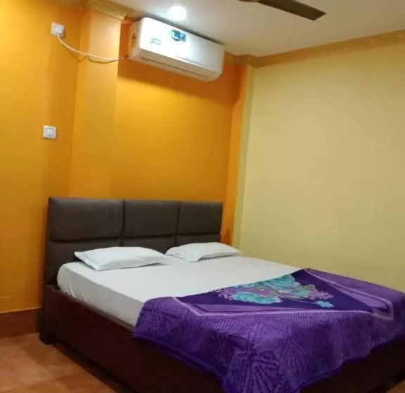 ホテル Goroomgo Sahoo Palace Puri   Prime Location Near Sea Beach   Excellent Service With Parking Faciliti