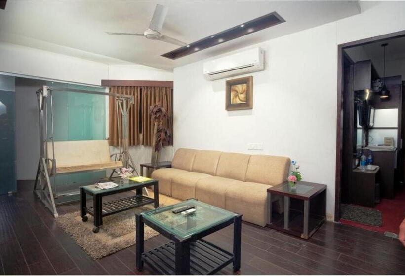 فندق Sapphire Regency