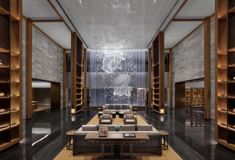 Отель Angsana Zhuhai Hengqing