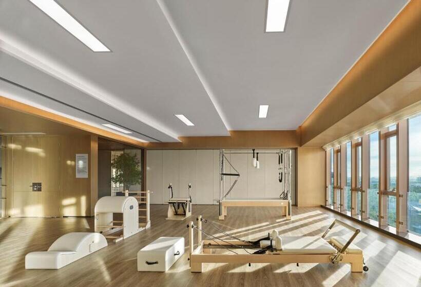 Отель Angsana Zhuhai Hengqing