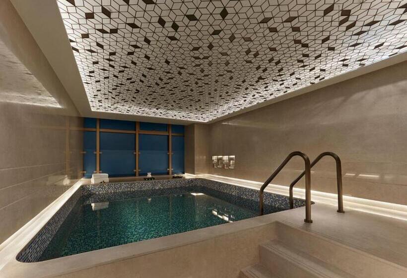 Отель Angsana Zhuhai Hengqing