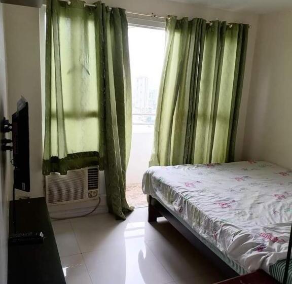 Otel Birchtower Studio