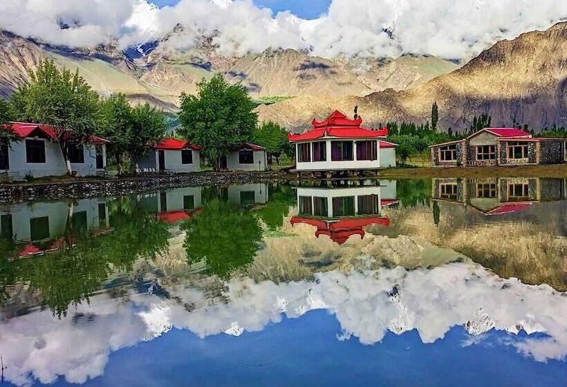 هتل Fairy Land Resort Gamba Skardu
