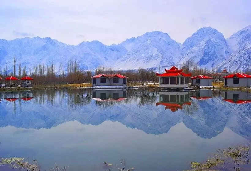 هتل Fairy Land Resort Gamba Skardu