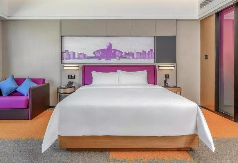 Hotelli Hampton By Hilton Dongguan Central Plaza