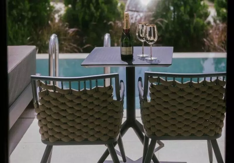 Hotelli Lango Luxury Living