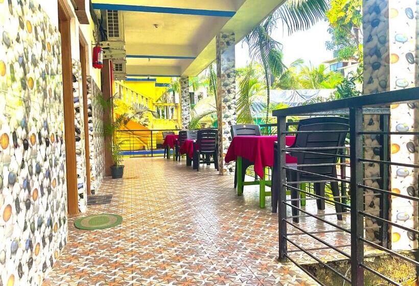 Hotel Marcelo Place 3