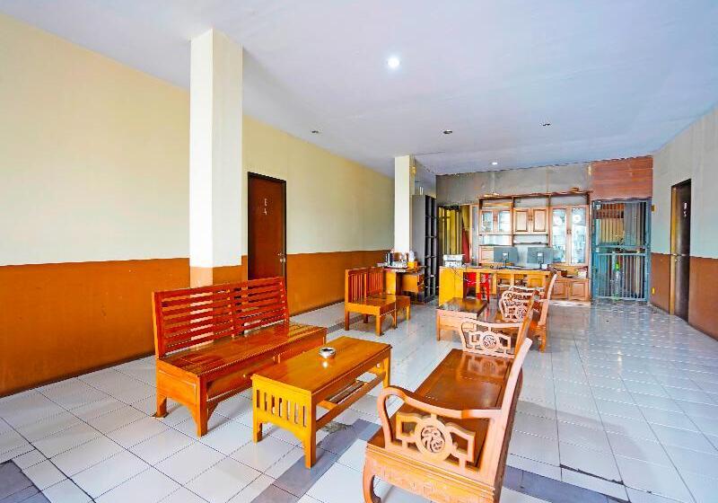 Hotel Oyo 91415 De Wijaya