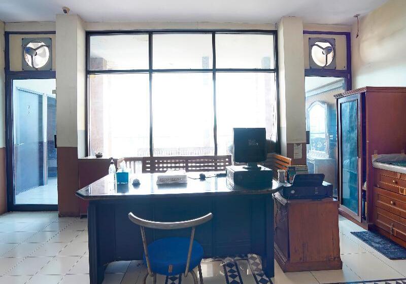 Hotel Oyo 91415 De Wijaya