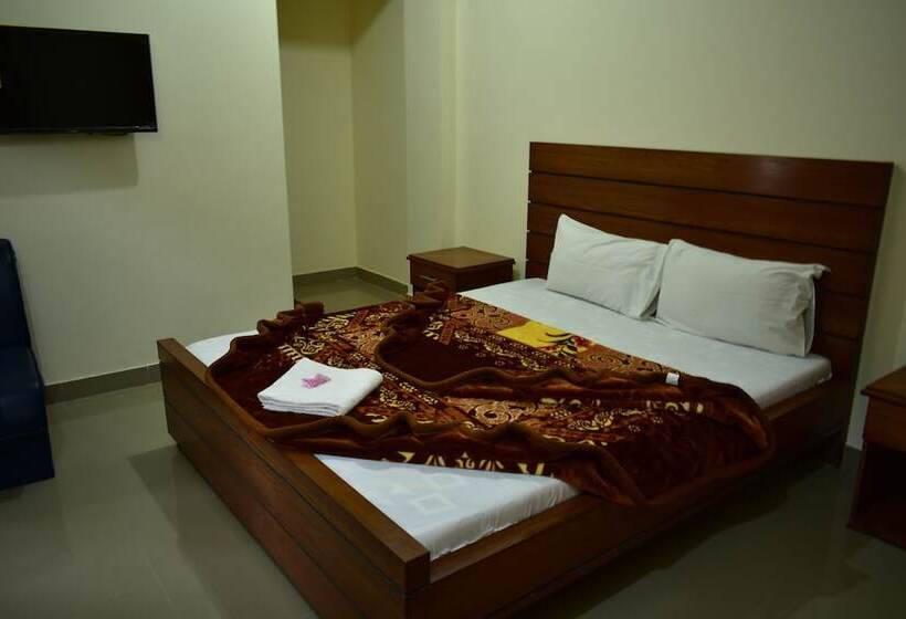 هتل Seven Eleven Guest House