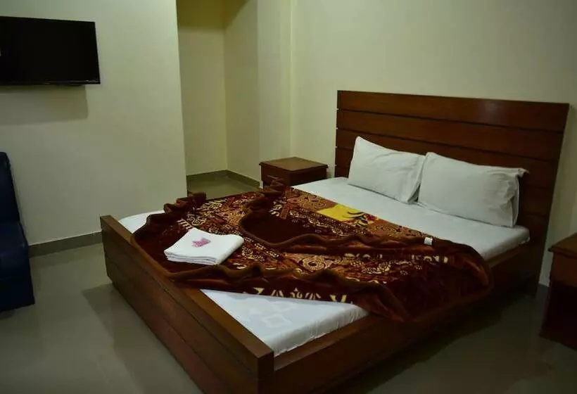 هتل Seven Eleven Guest House