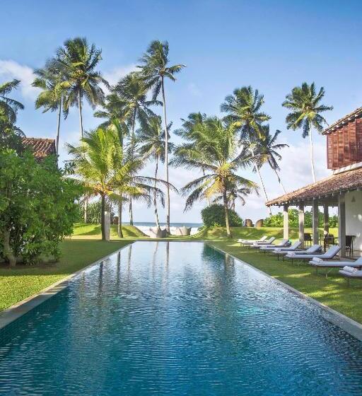 Hotel The Frangipani Tree By Edwards Collection