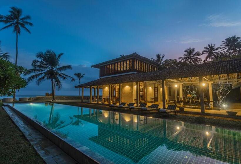 Hotel The Frangipani Tree By Edwards Collection