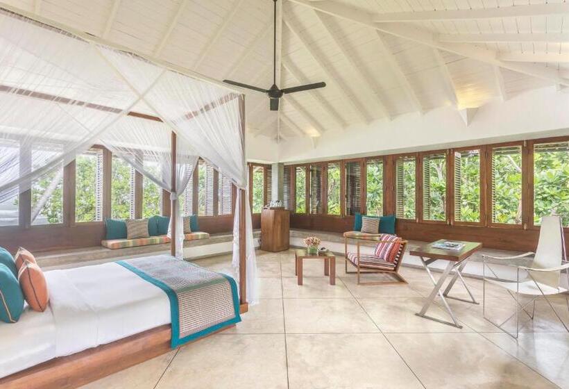 Hotel The Frangipani Tree By Edwards Collection