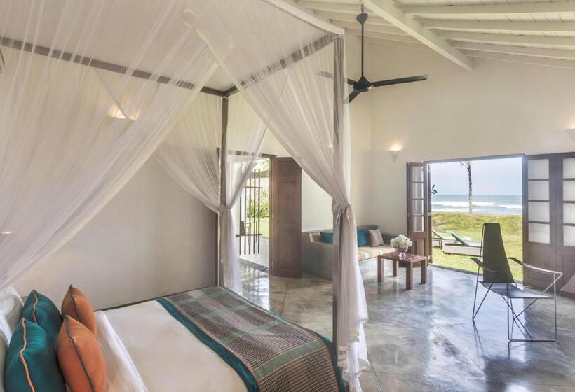 Hotel The Frangipani Tree By Edwards Collection