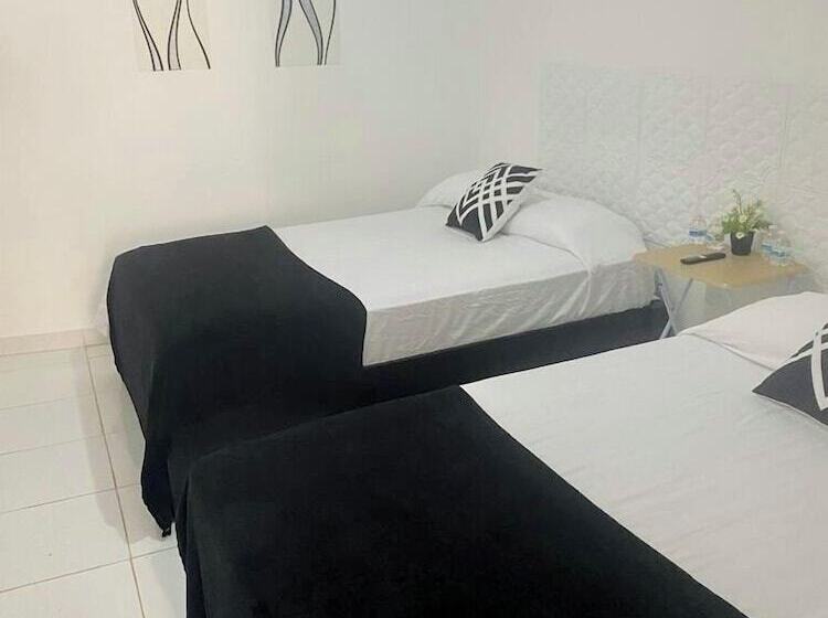 Pensionat Residencial Lassonde Guest House