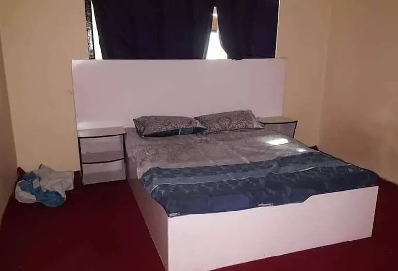 پانسیون Sam Villas Guest House Skardu