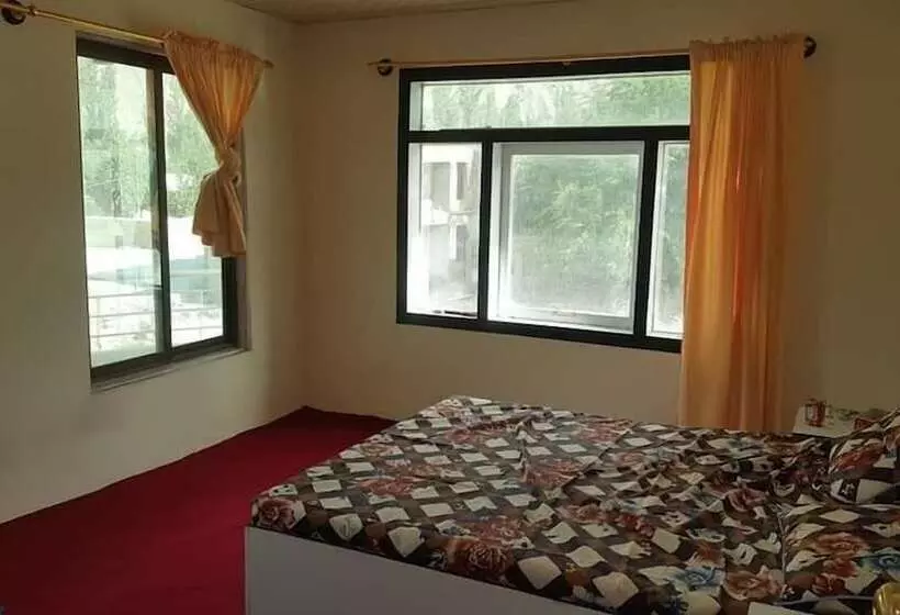 پانسیون Sam Villas Guest House Skardu