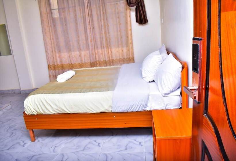 استراحتگاه Rio Breeze Gardens