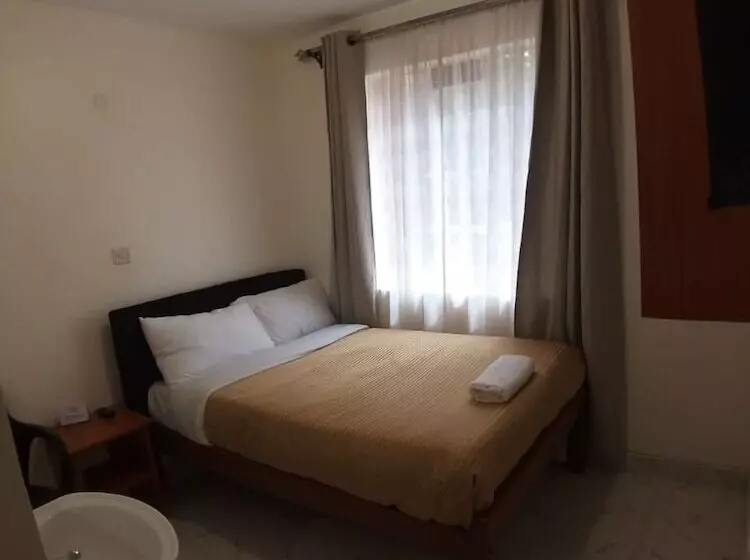 استراحتگاه Rio Breeze Gardens