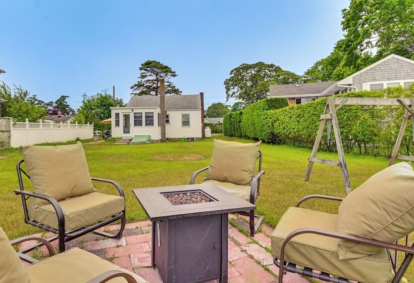 Bayfront East Quogue Retreat W/ Private Boat Dock