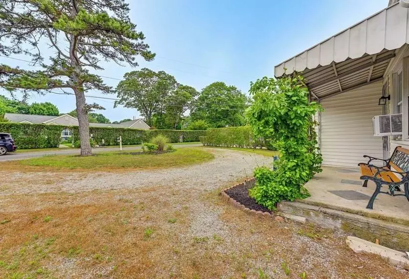 Bayfront East Quogue Retreat W/ Private Boat Dock