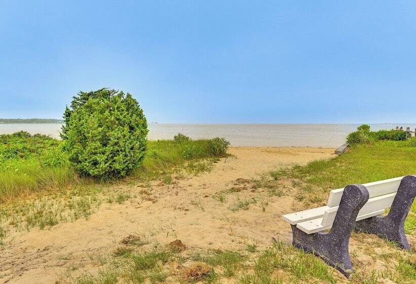 Bayfront East Quogue Retreat W/ Private Boat Dock