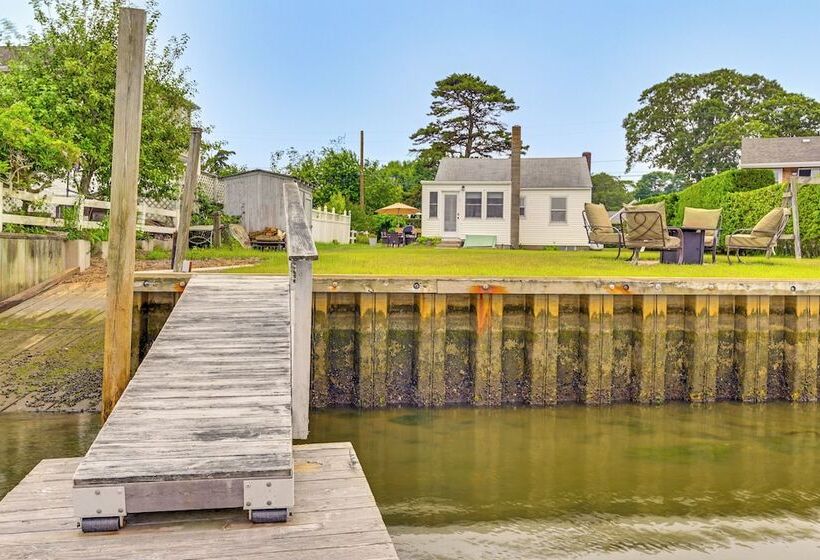 Bayfront East Quogue Retreat W/ Private Boat Dock