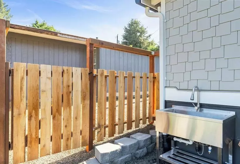 1/2 Mi To Ocean: Copalis Beach Hideaway!