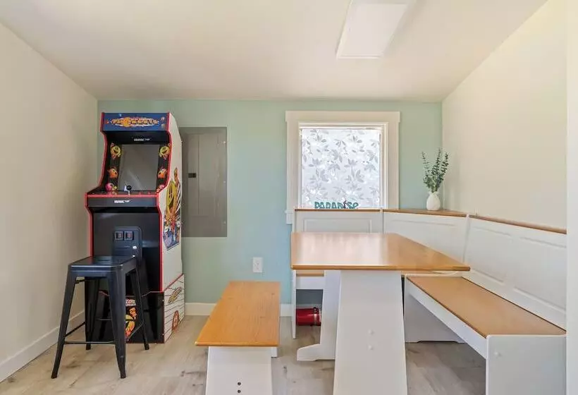 1/2 Mi To Ocean: Copalis Beach Hideaway!