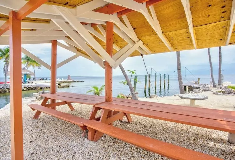 Hotelli Aqua Lodges At 47th Street